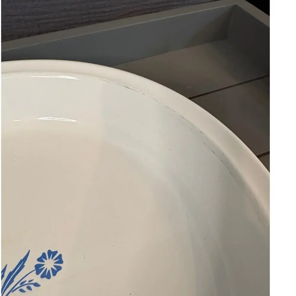 Corning Ware Blue Cornflower 9" Pie Plate, model P-309. - Picture 2 of 6